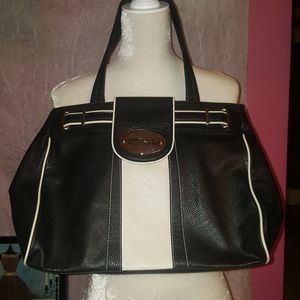 Kenneth Cole Reaction Purse